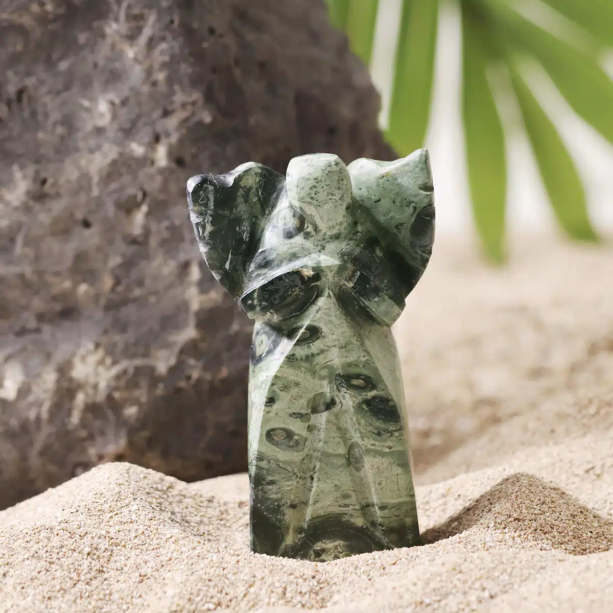 khambaba-jasper-angel (4)