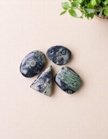 khambaba-jasper-cabochon