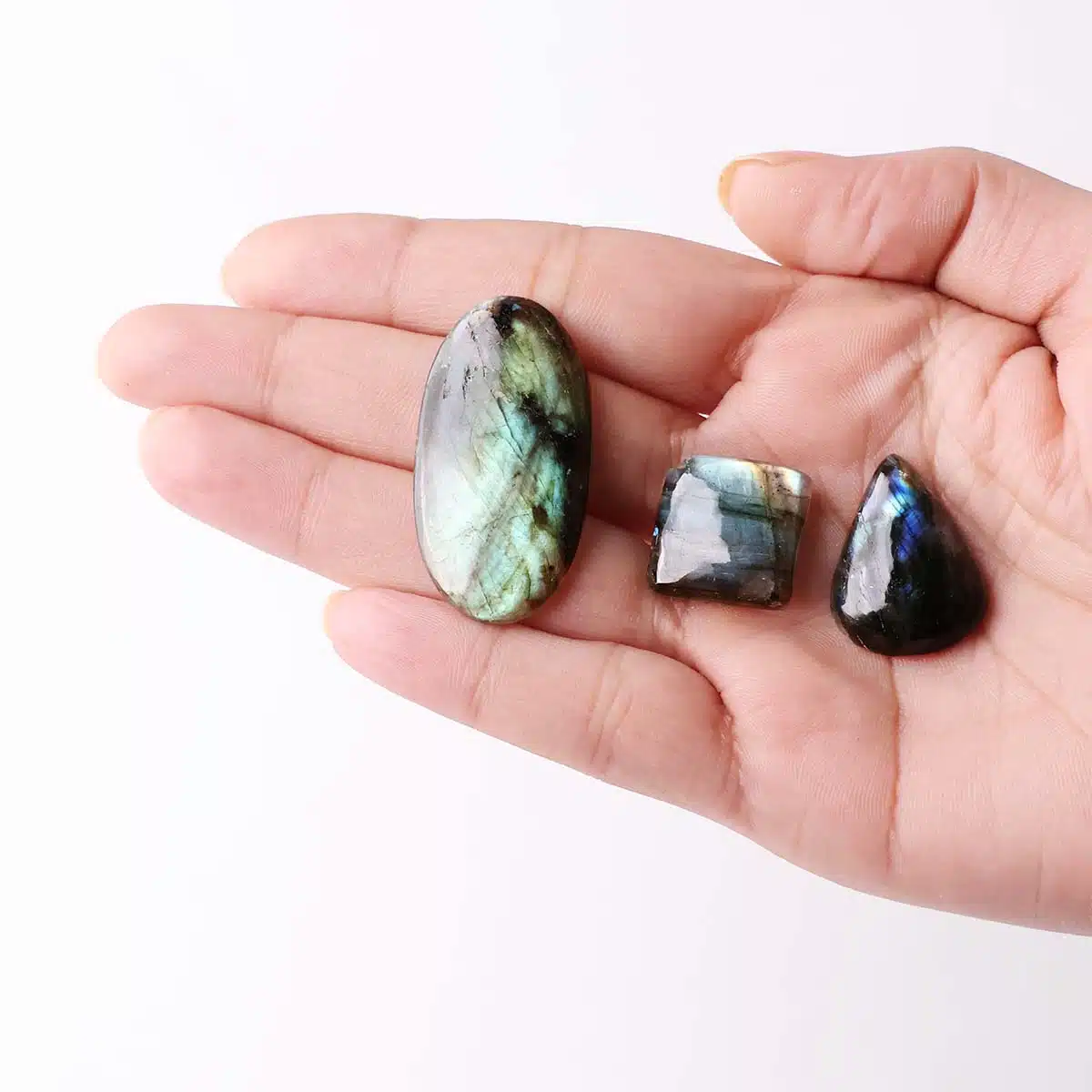 labradorite-cabochon (2) labradorite-cabochon