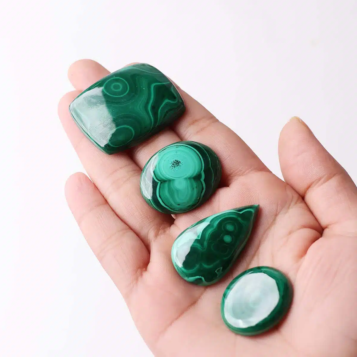 malachite-cabochon (4) malachite-cabochon