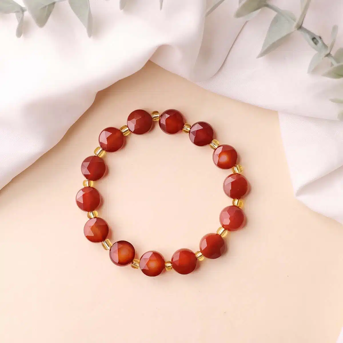 red-carnelian-coin-faceted-bracelet (1)