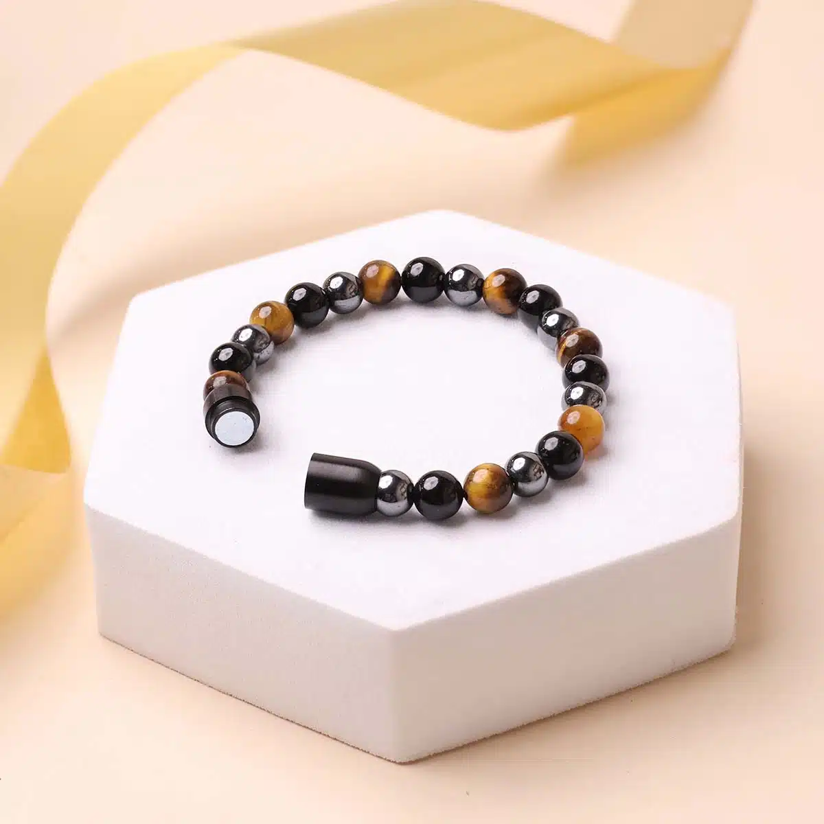 triple-protection-magnetic-lock-bracelet (3)