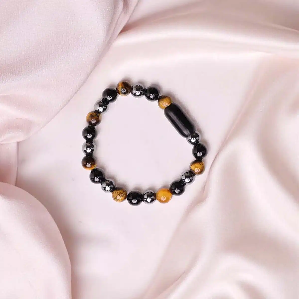 triple-protection-magnetic-lock-bracelet (4)