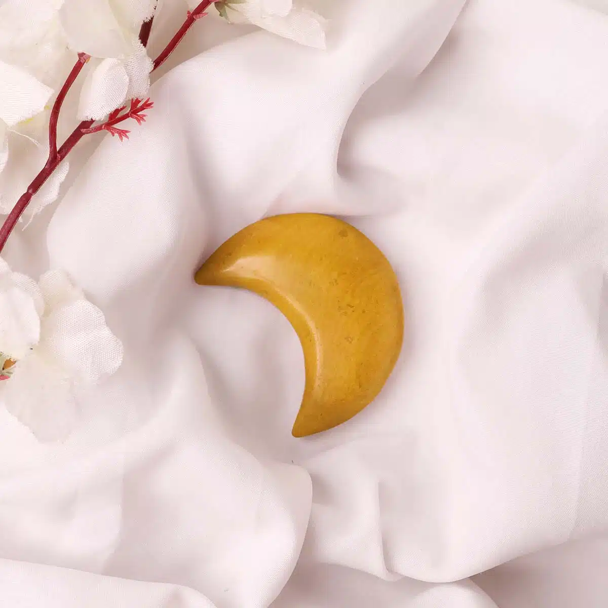 yellow-jade-half-moon (6) yellow-jade-half-moon