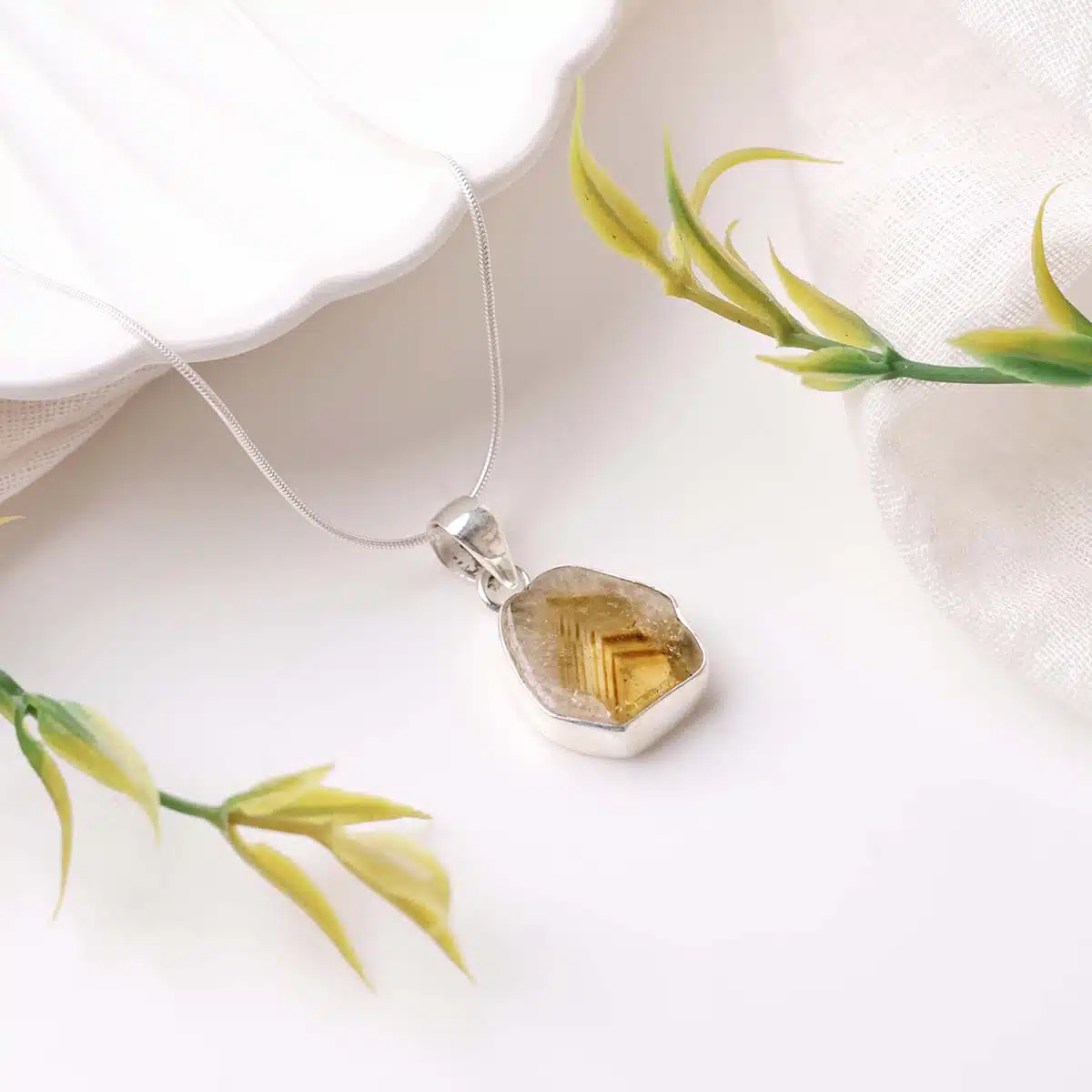 citrine-raw-pendant-silver (4)