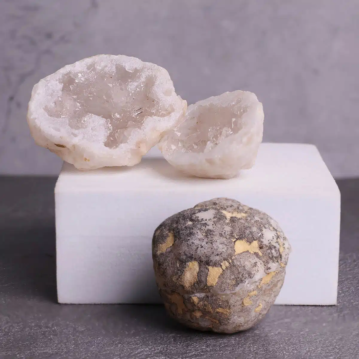 clear-quartz-opening-geodes (3)
