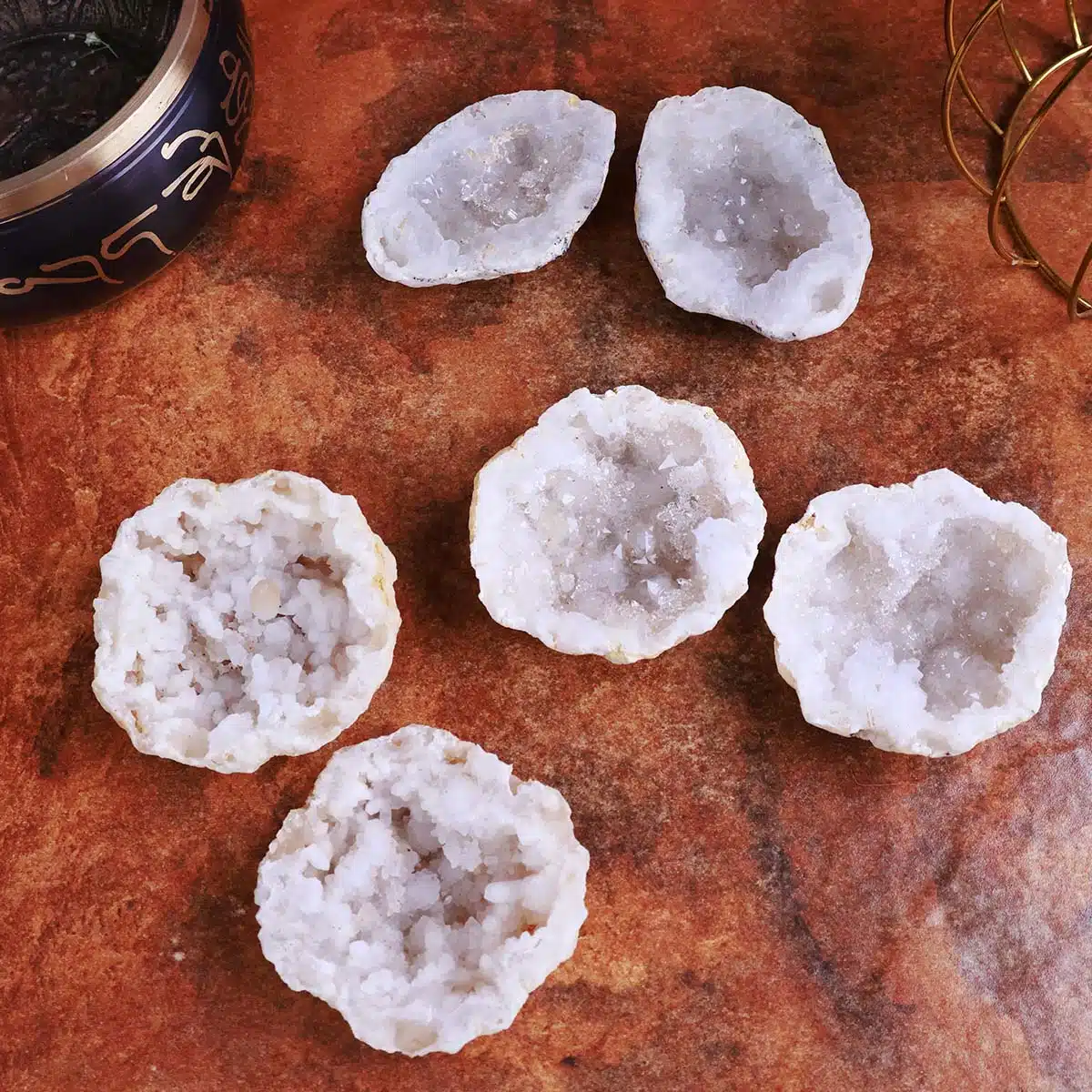 clear-quartz-opening-geodes (7)