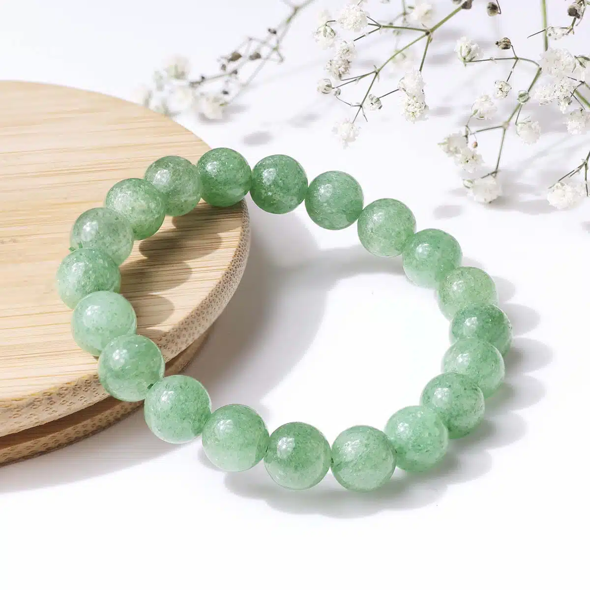 green-strawberry-quartz-bracelet (3)