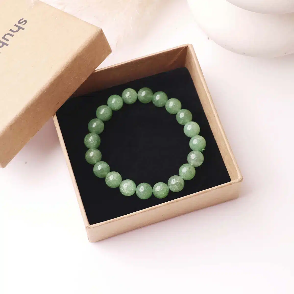 green-strawberry-quartz-bracelet (6)