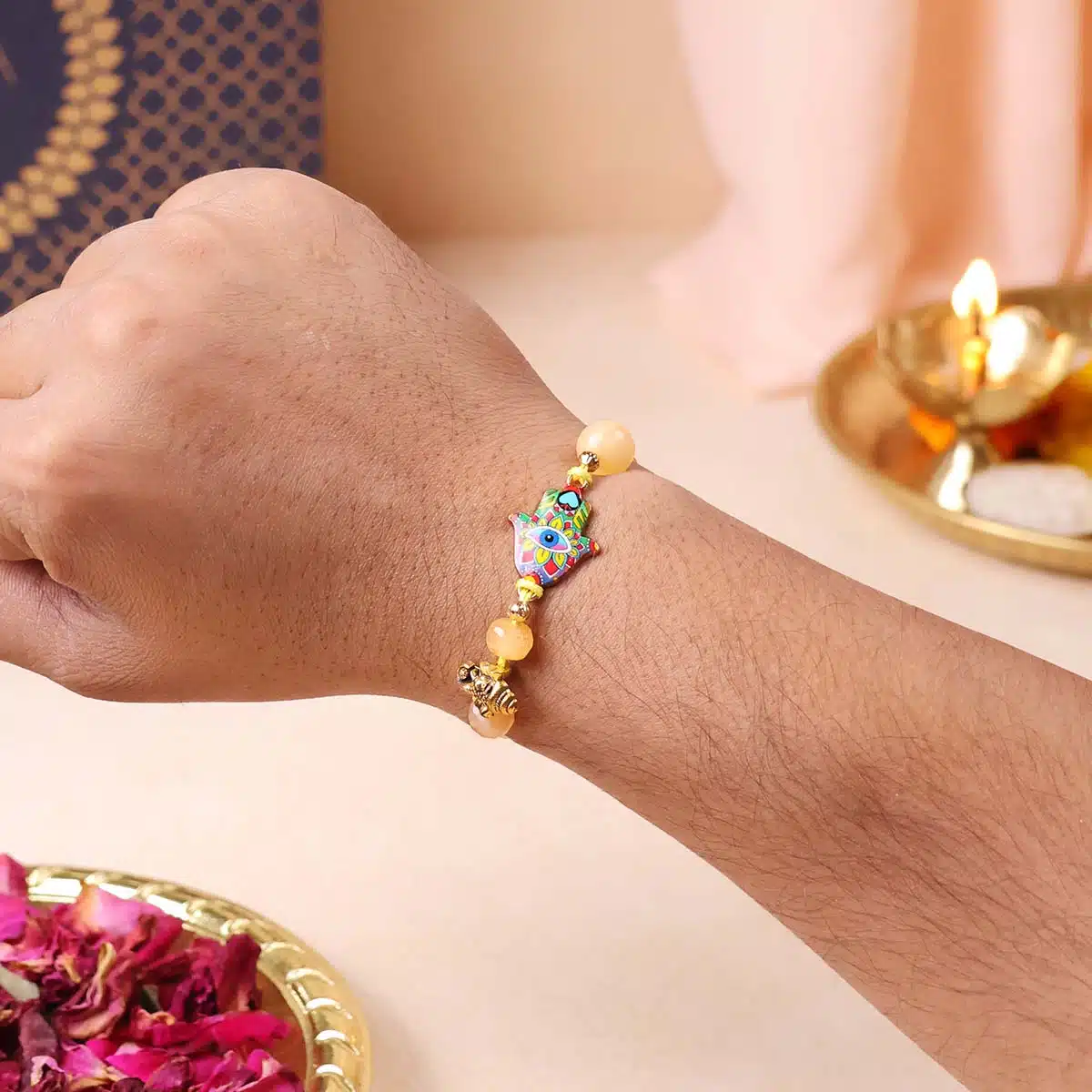 prosperity-crystal-rakhi-set (10)