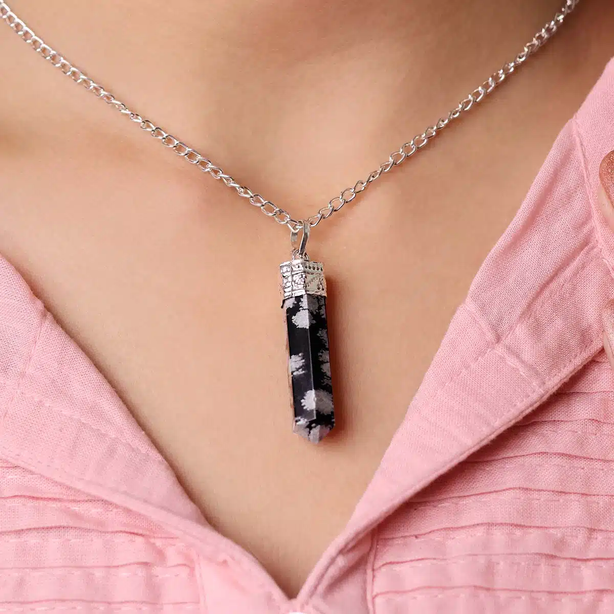 snowflake-obsidian-pencil-pendant (3)