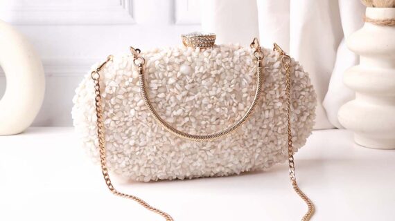 White Agate Chips Purse