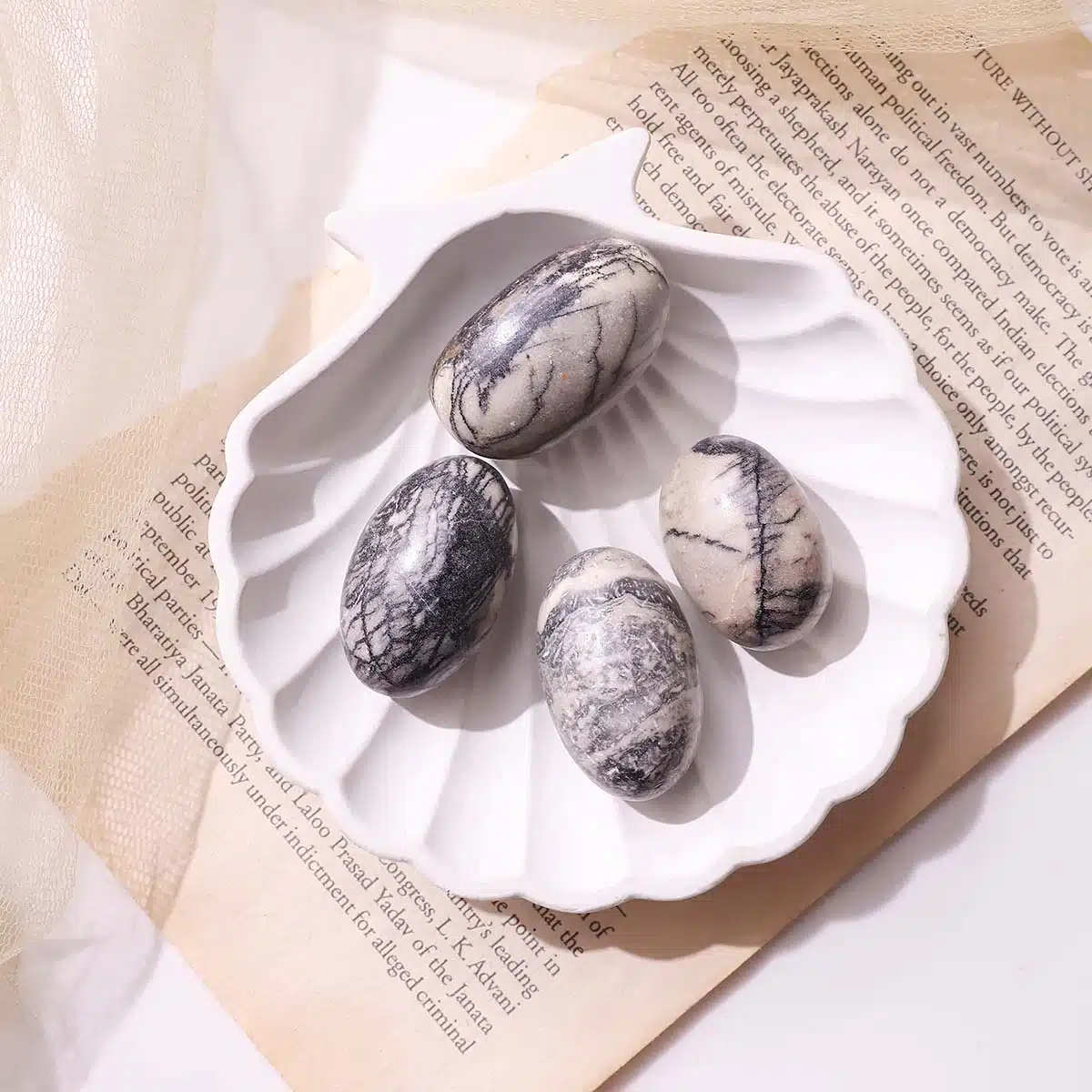 black-net-jasper-tumble-stone (3)