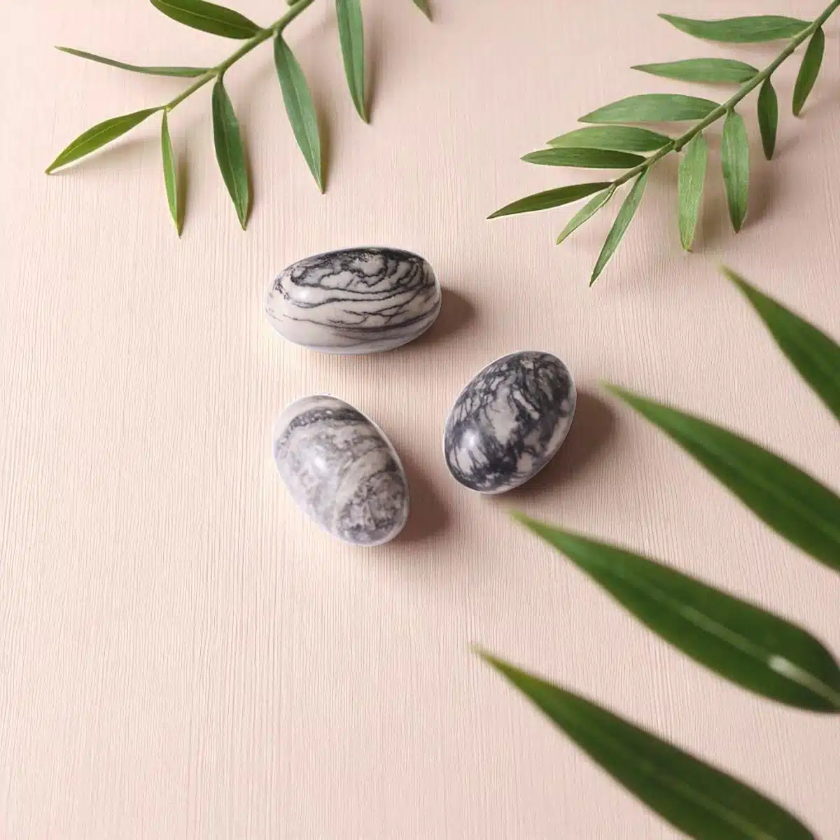 black-net-jasper-tumble-stone (7)