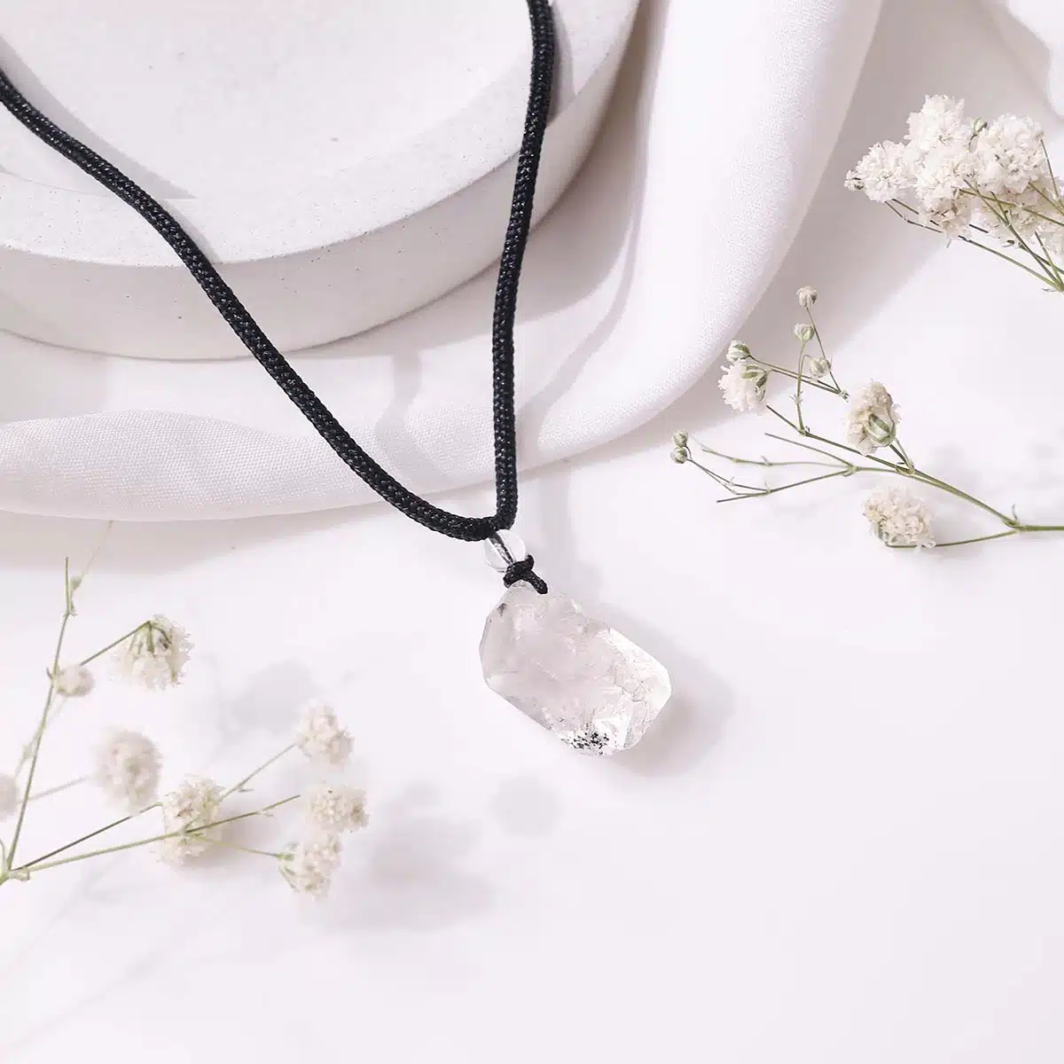 herkimer-diamond-black-thread-pendant (2)