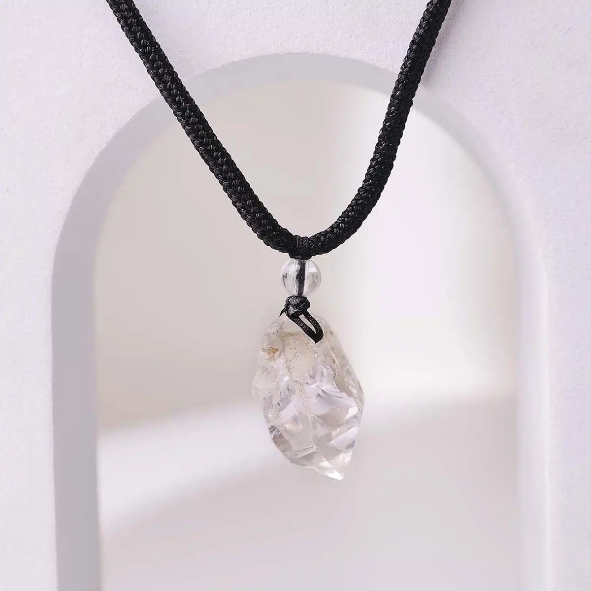 herkimer-diamond-black-thread-pendant (3)