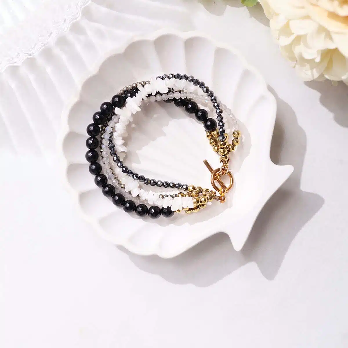 black-and-white-five-layered-bracelet (1)
