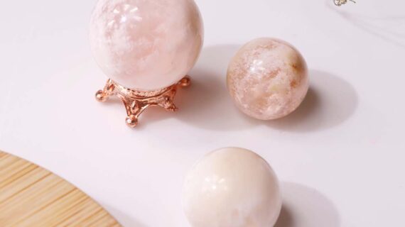 Snowflake Garden Quartz Mini Ball