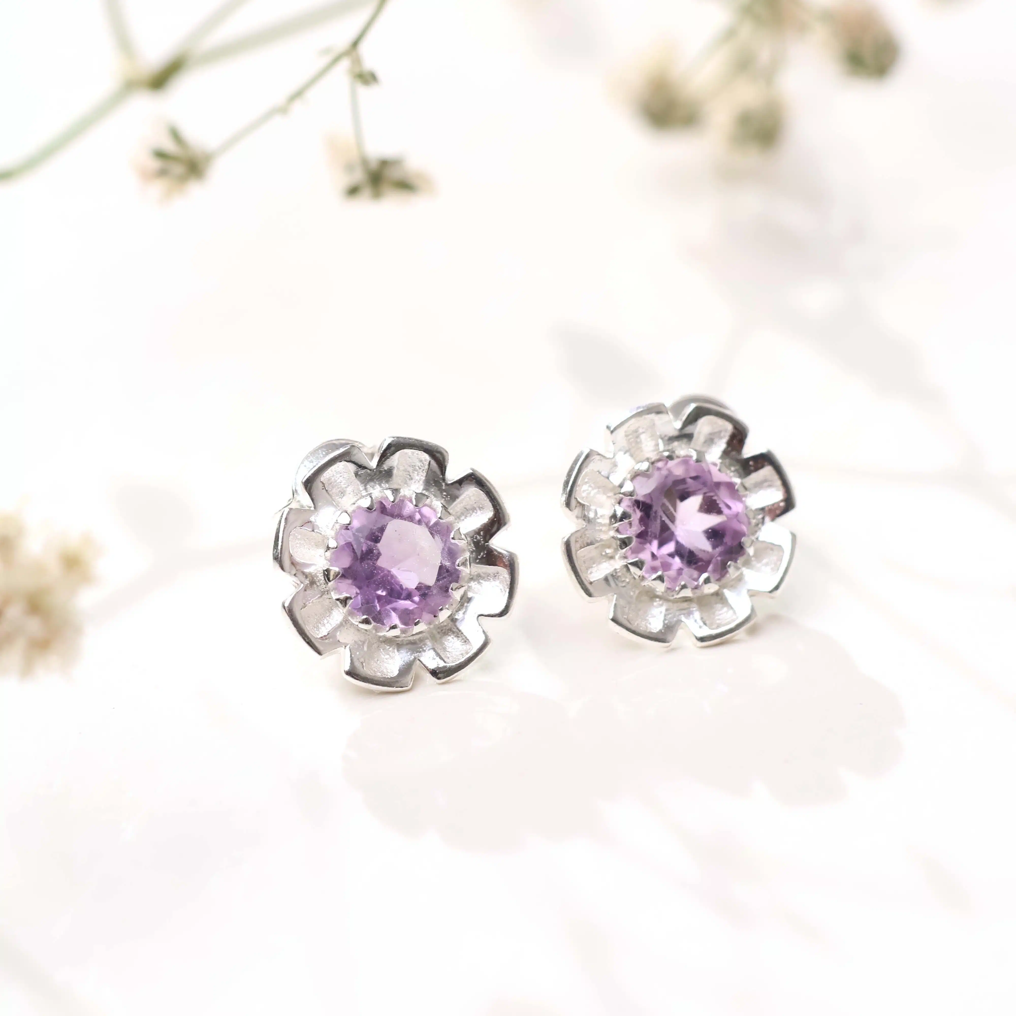 amethyst-flower-stud-earrings-silver (3)