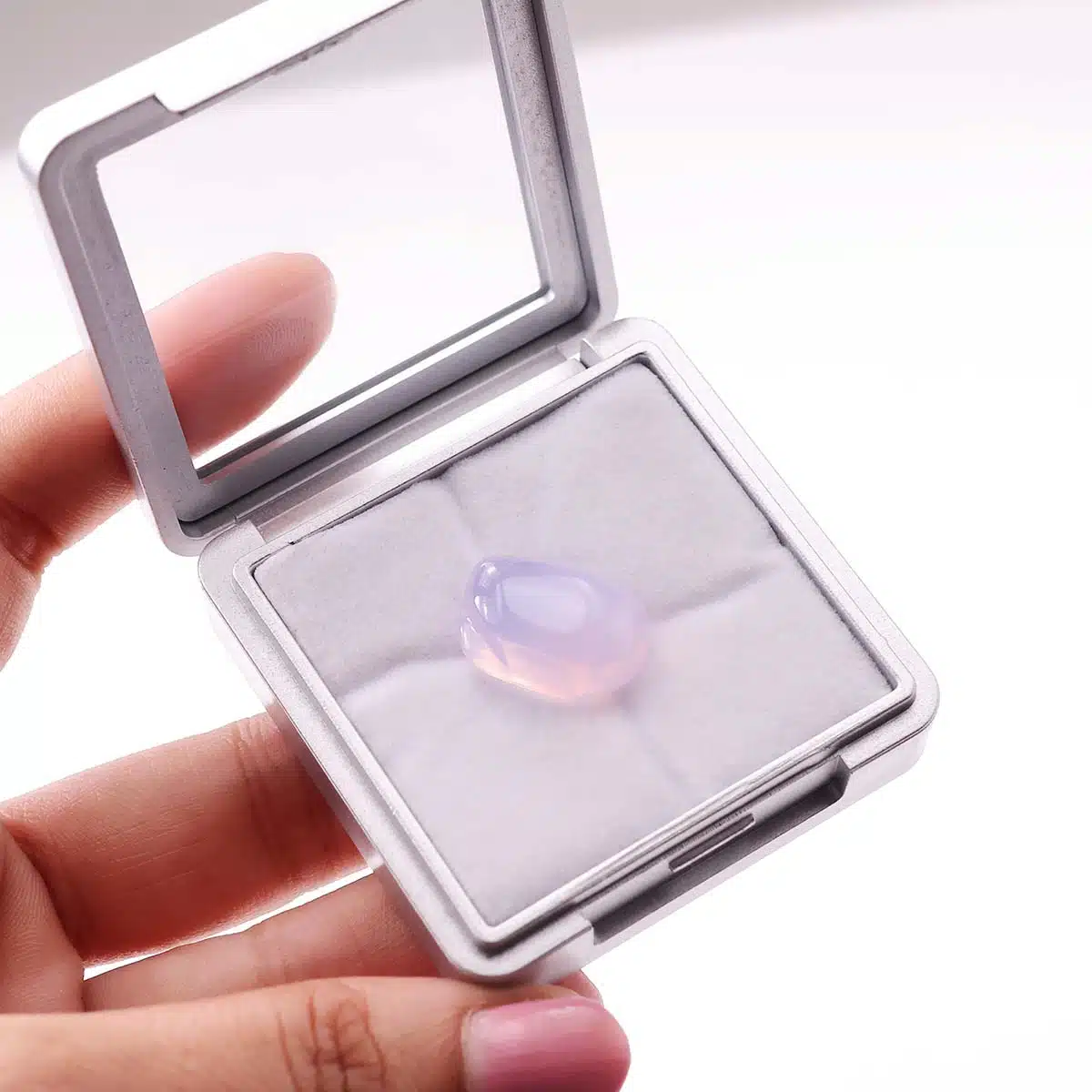 lavender-quartz-small-tumble-stone (8)