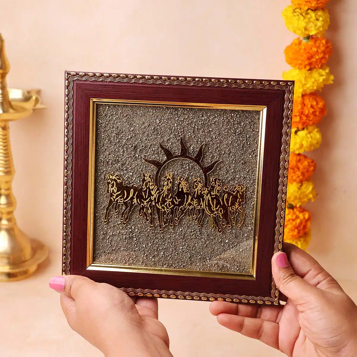 pyrite-7-horse-photo-frame (7)