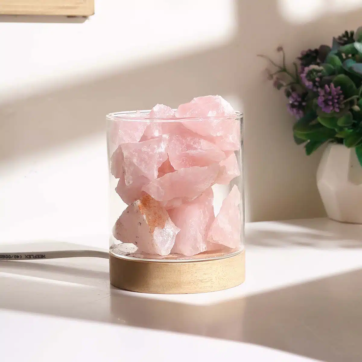 rose-quartz-raw-crystal-lamp (1)