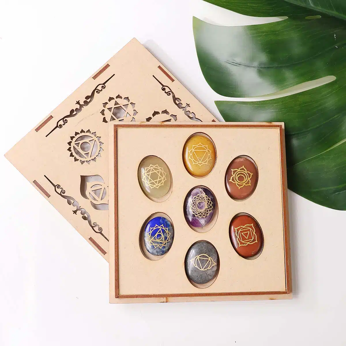 7 Chakra Oval Set Box – Energy Balance Crystals | Shubhanjali