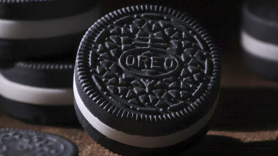 Black Obsidian Oreo Cookie
