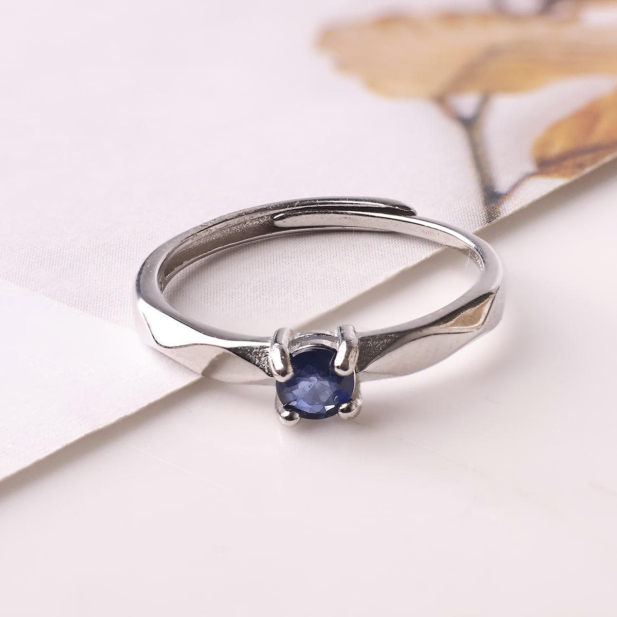 blue-sapphire-silver-ring (8)