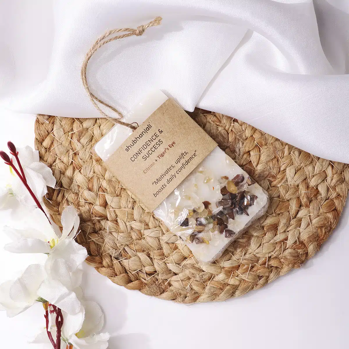 confidence-and-prosperity-wardrobe-freshener (2)