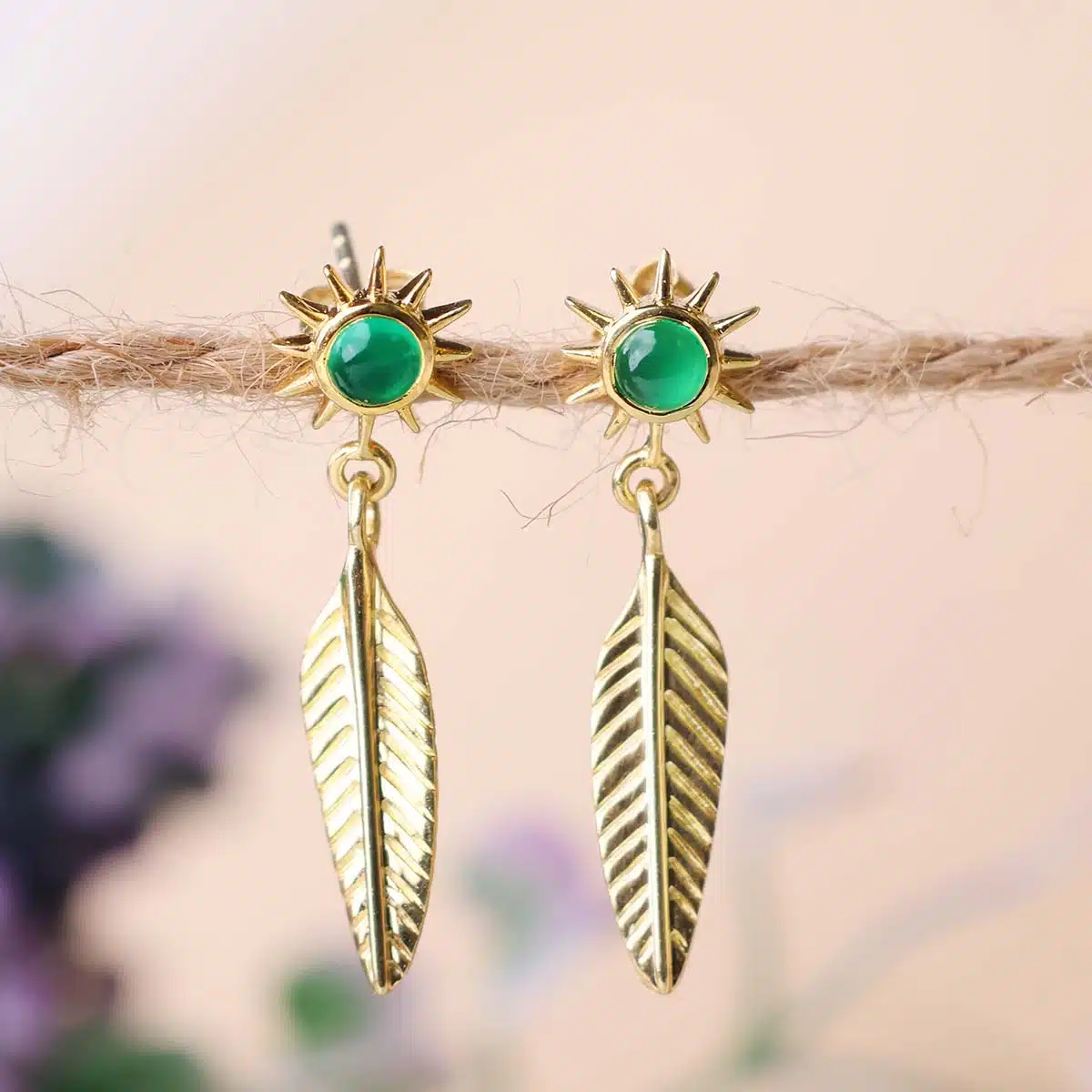 green-onyx-golden-leaf-earrings (1)