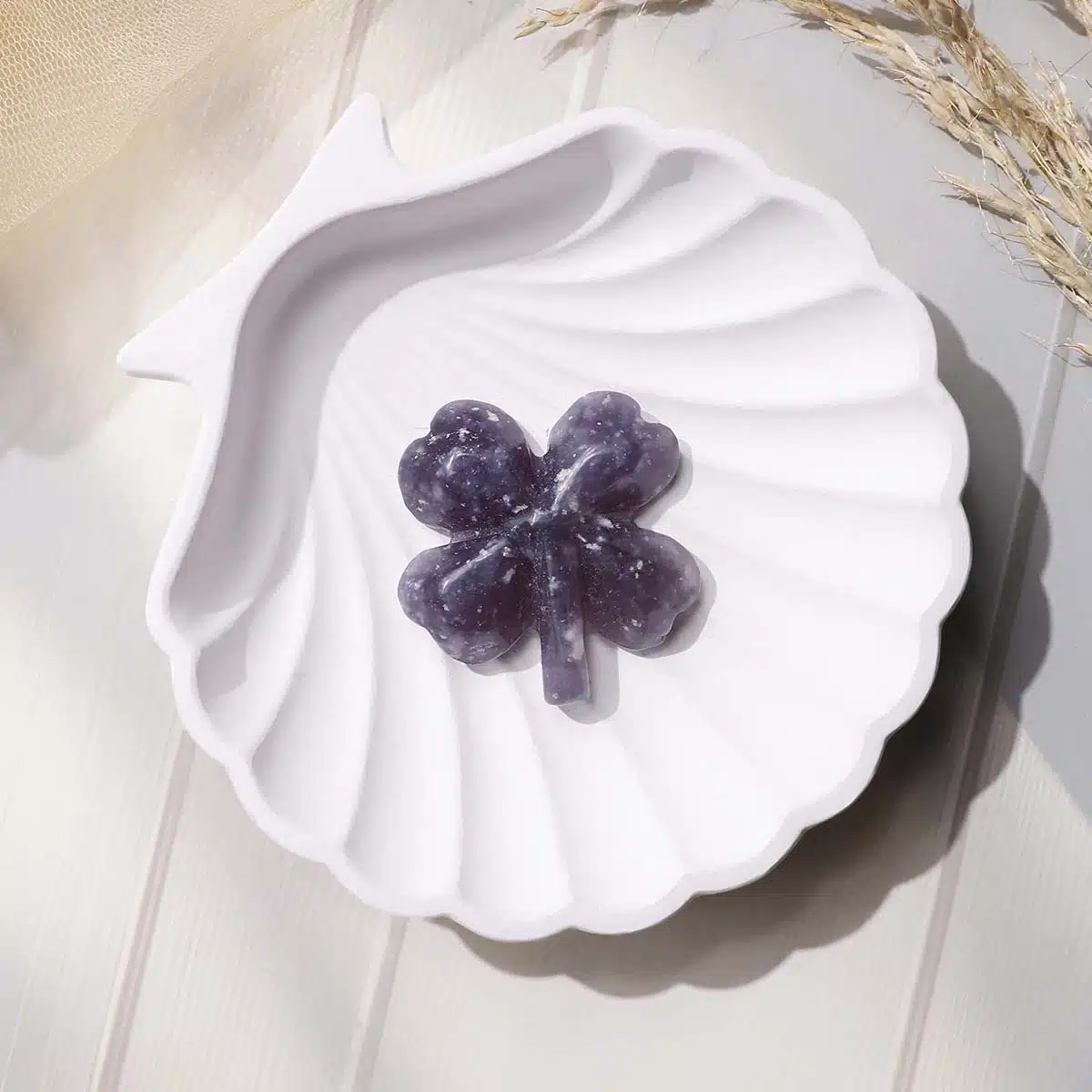 mixed-four-leaf-clovers (16)