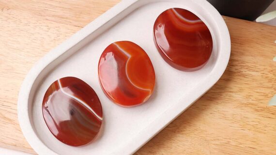 Red Sardonyx Palm Stone