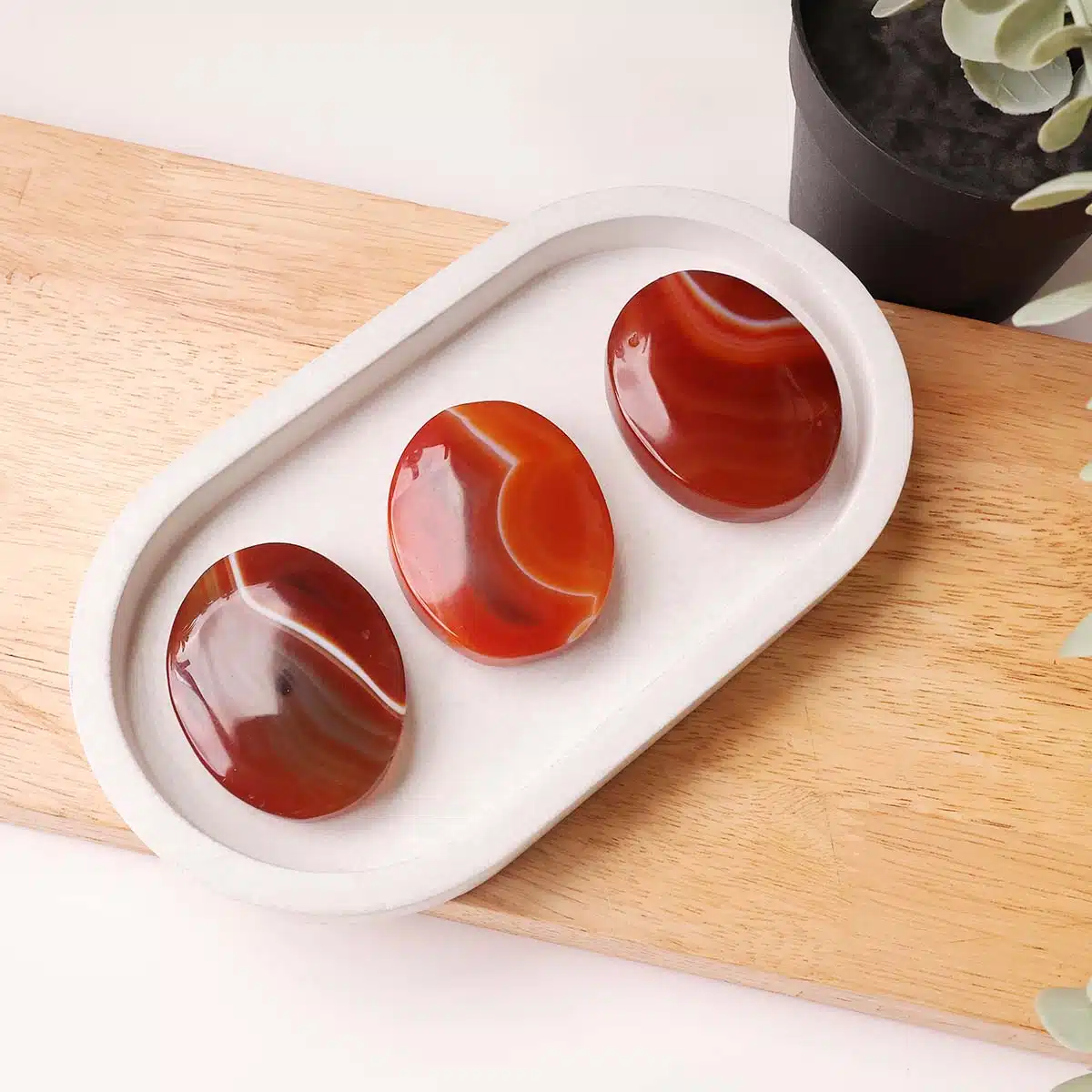 red-sardonyx-palm-stone (1)
