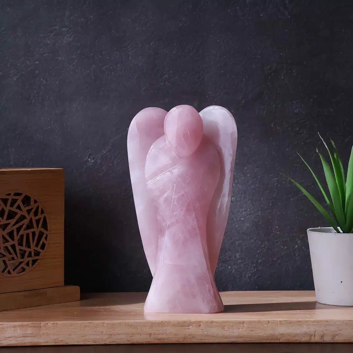 rose-quartz-big-angel (2)