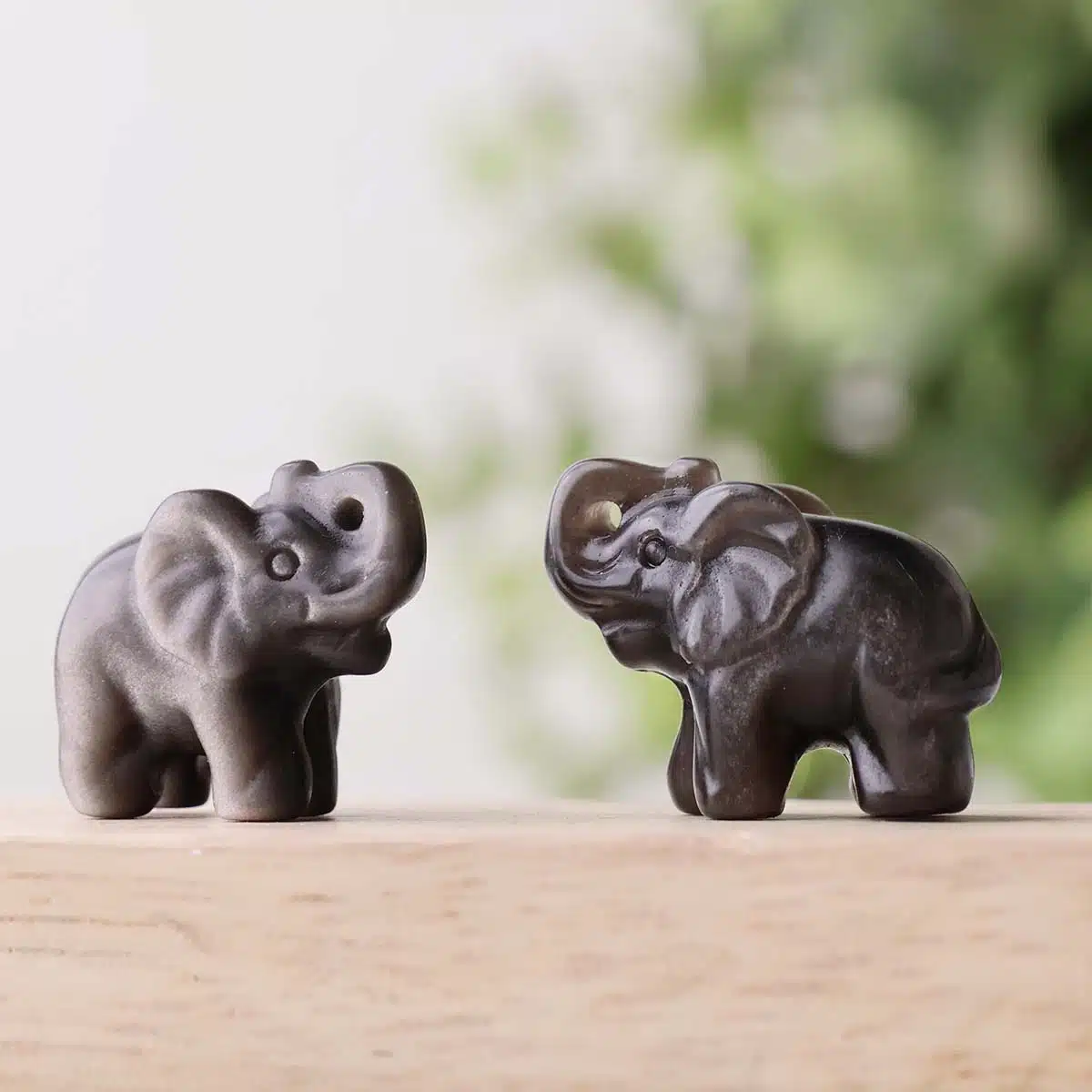 silver-sheen-obsidian-elephant (3)