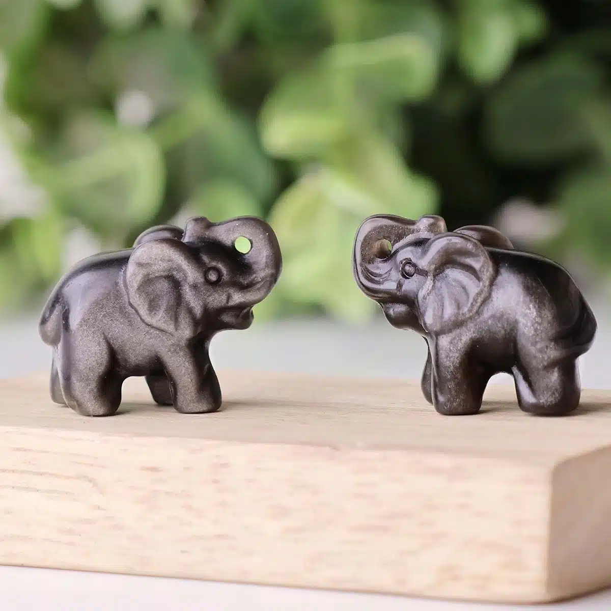 silver-sheen-obsidian-elephant (4)