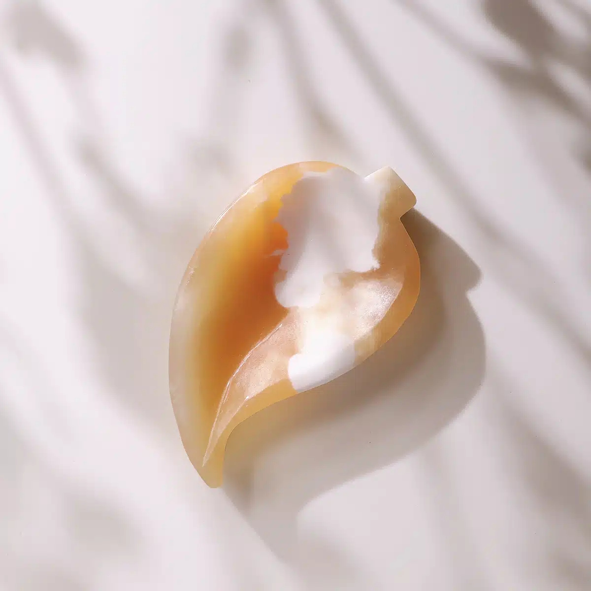 yellow-calcite-leaf-shape-bowl (6)