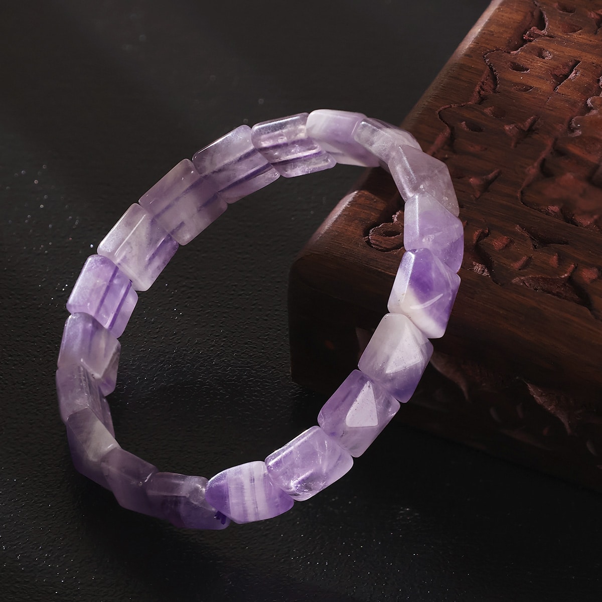 amethyst-pyramid-shape-bracelet (5)