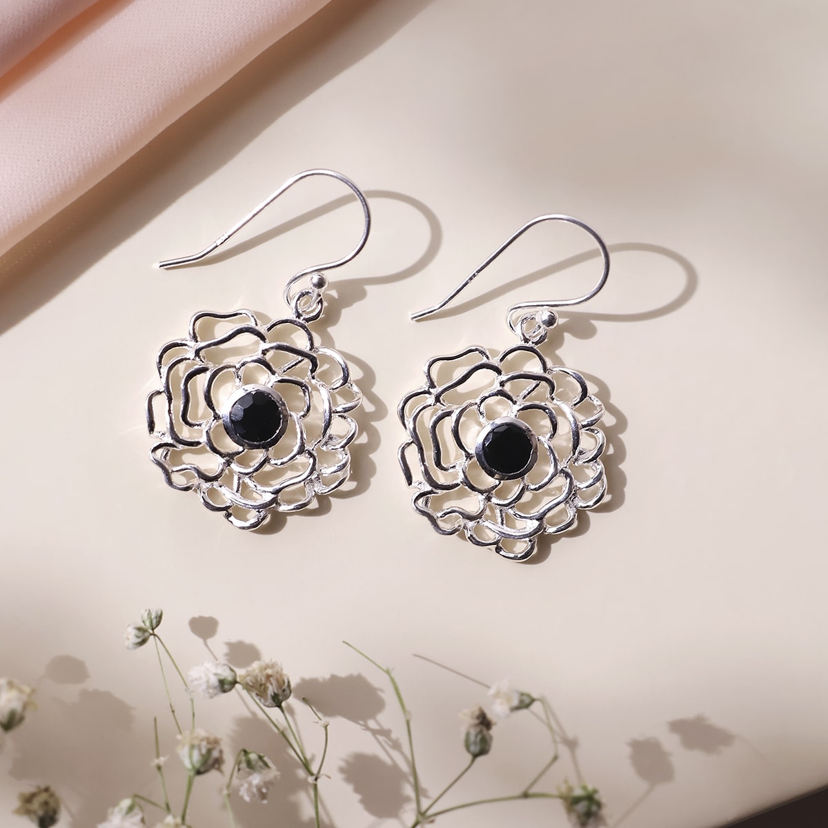 black-tourmaline-flower-design-silver-earring (1)