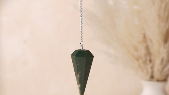 Blood Stone Point Pendulum