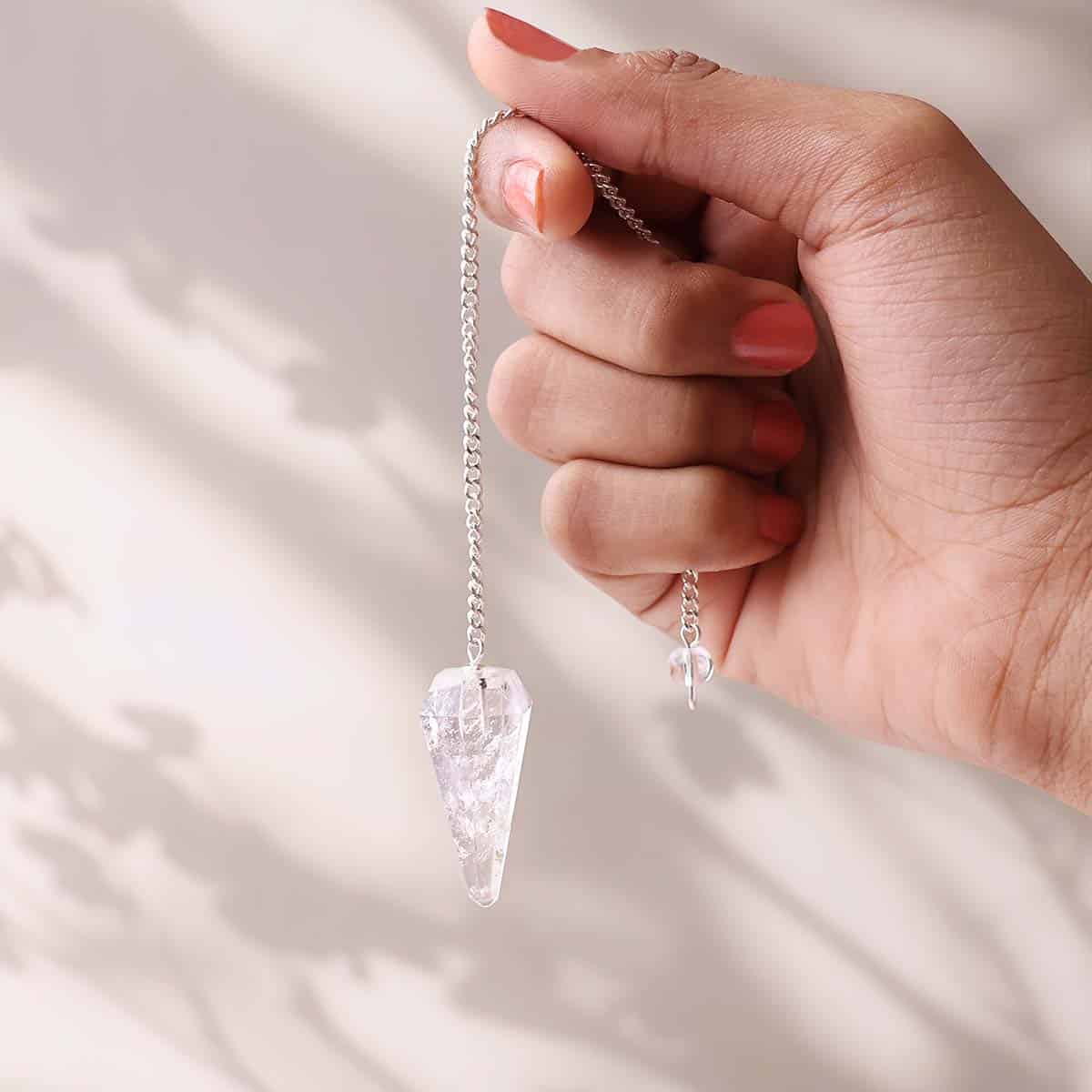 clear-quartz-point-pendulum (6)