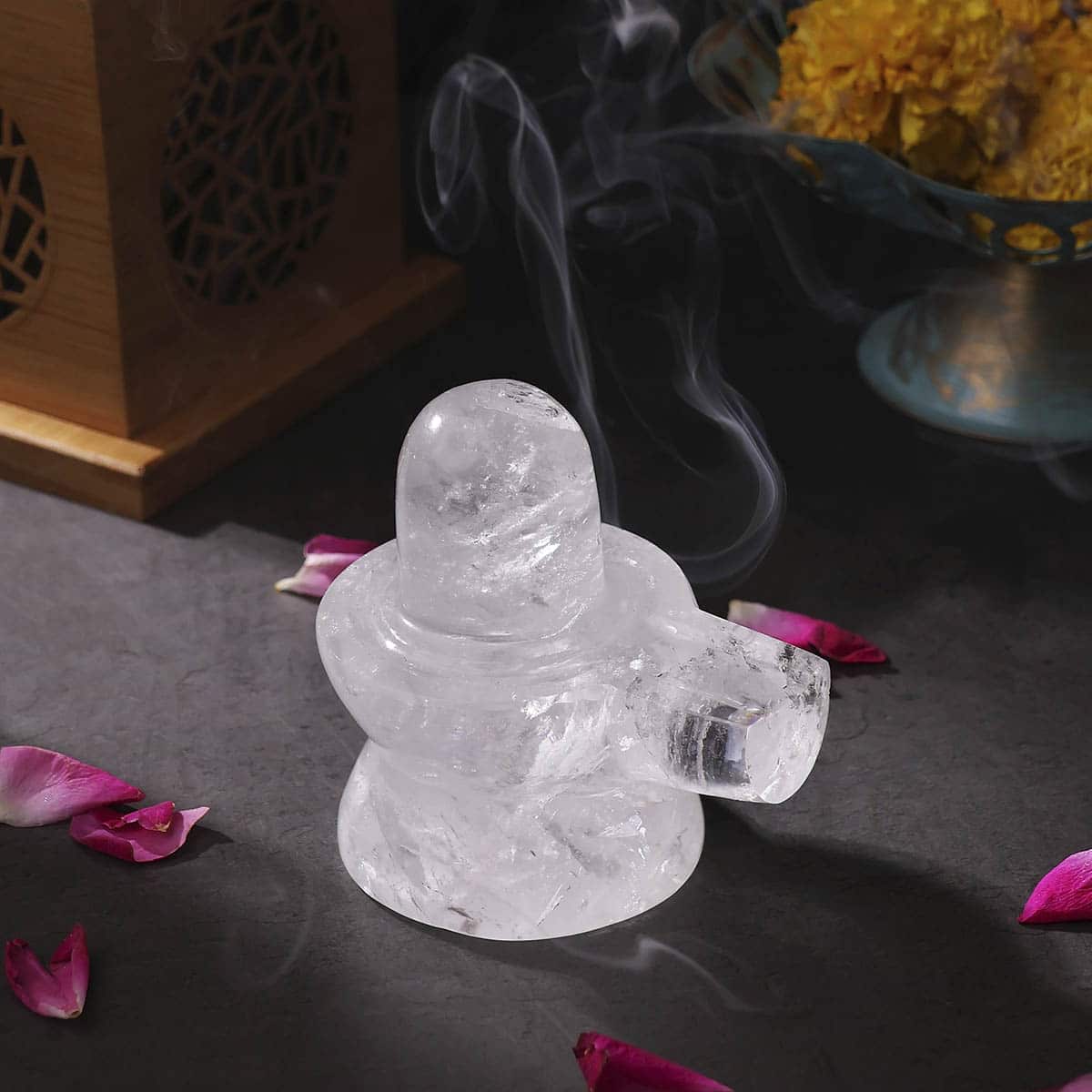 clear-quartz-shivling (1)