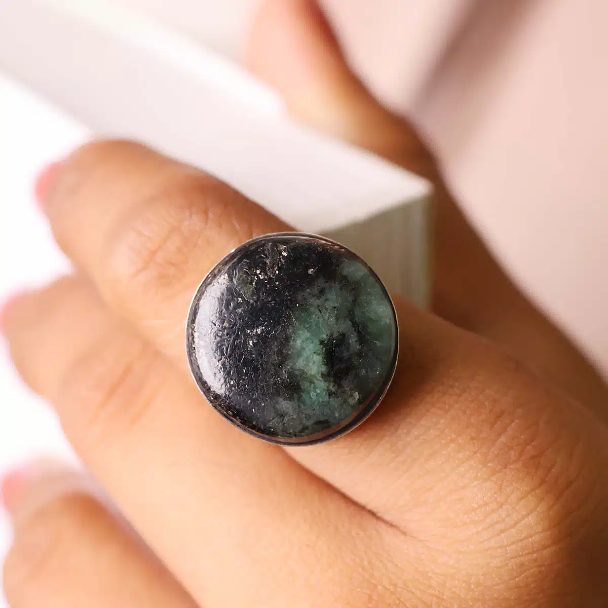 emerald-cabochon-ring (23)