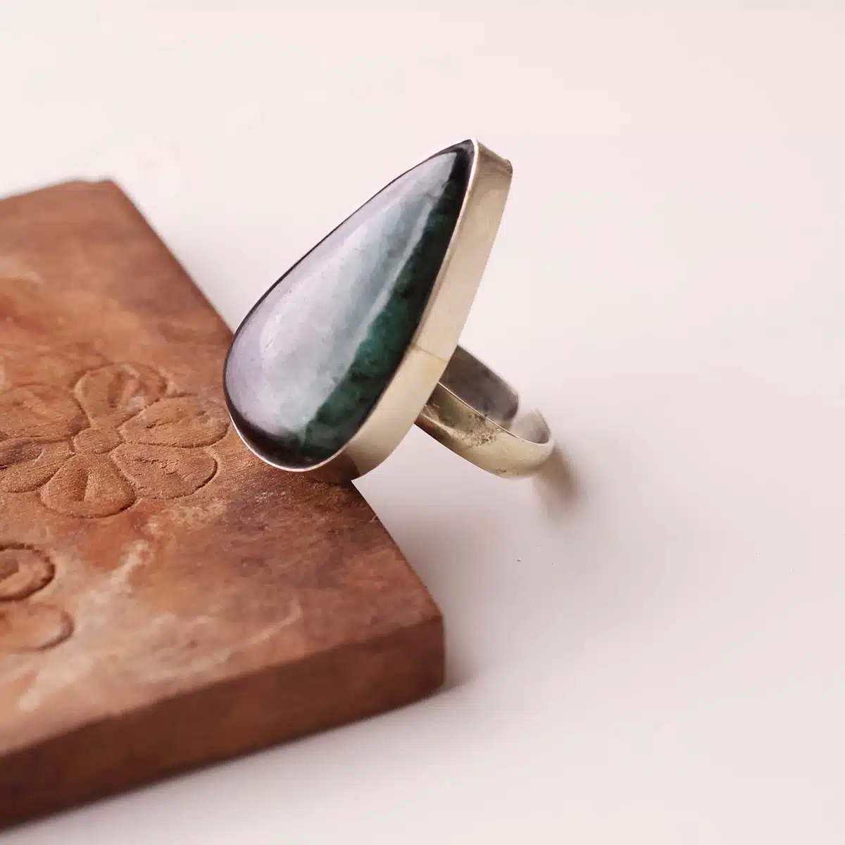 emerald-cabochon-ring (4)