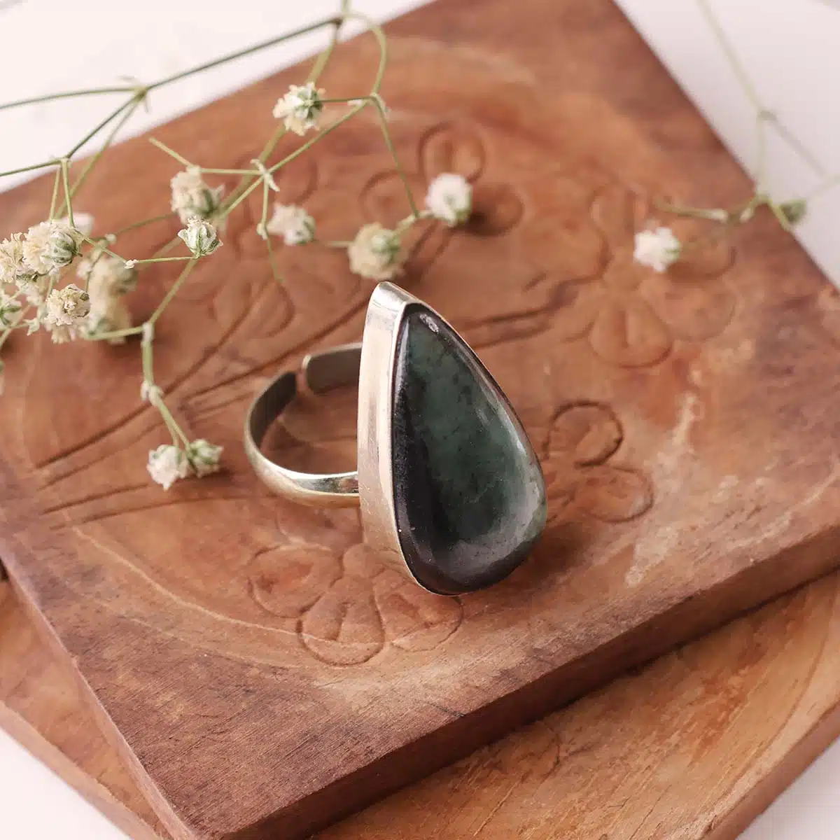 emerald-cabochon-ring (8)