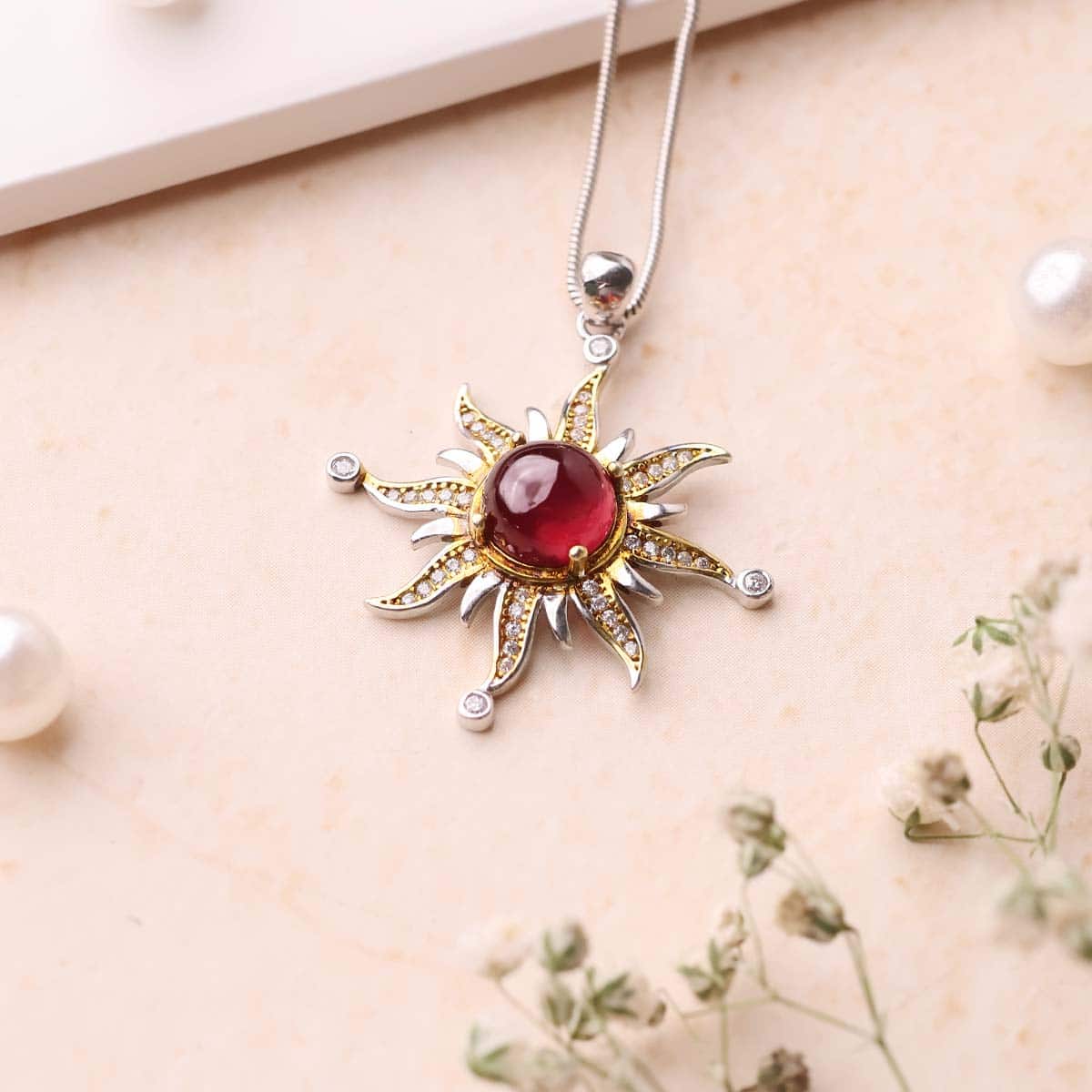 garnet-sun-silver-pendant (1)
