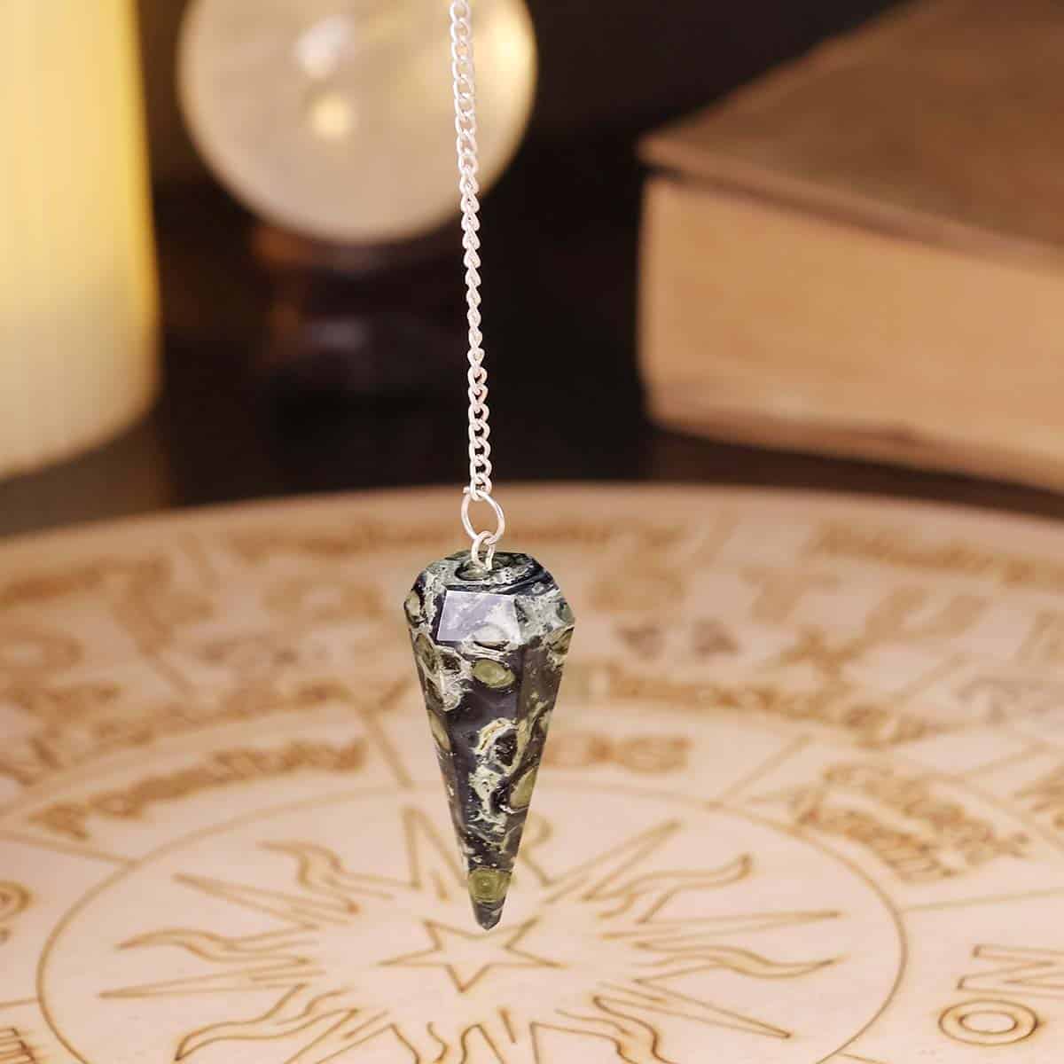 kambaba-jasper-point-pendulum (3)