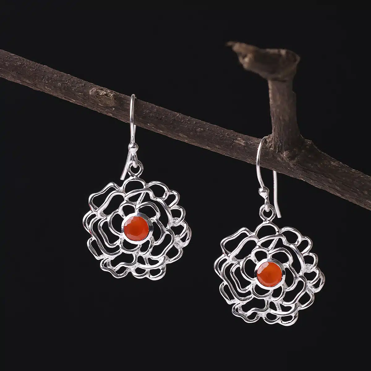 red-carnelian-flower-design-silver-earring (4)