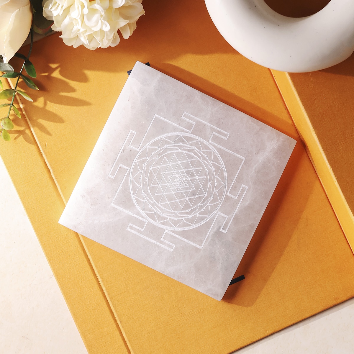 selenite-shree-yantra-big-plate (1)